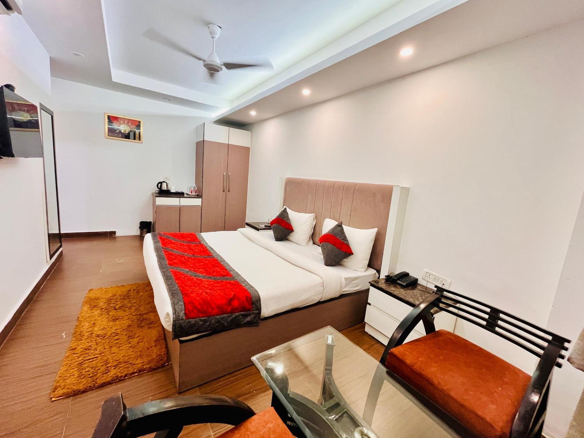 Hotel The Gold Inn - Karol Bagh Delhi Εξωτερικό φωτογραφία