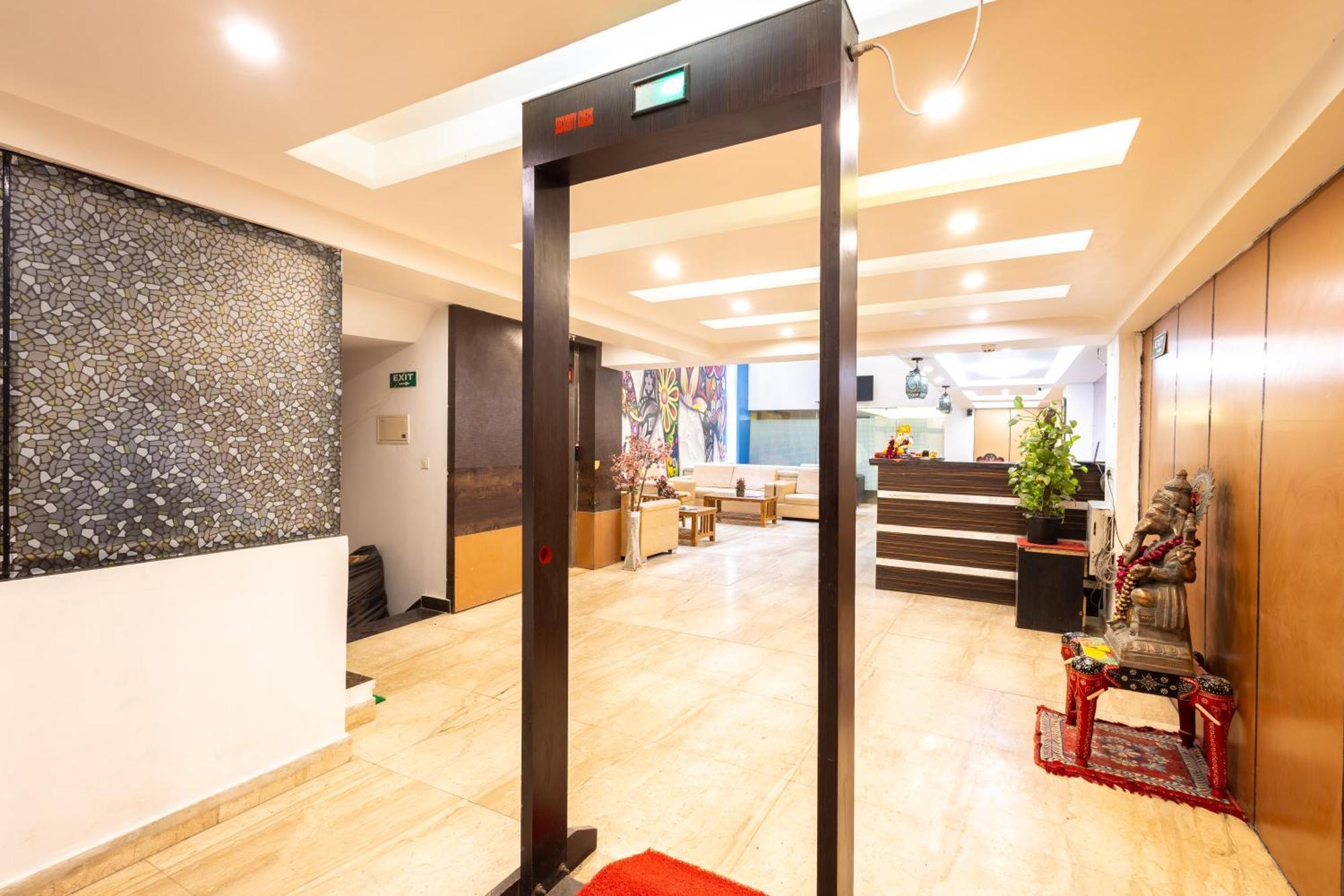 Hotel The Gold Inn - Karol Bagh Delhi Εξωτερικό φωτογραφία