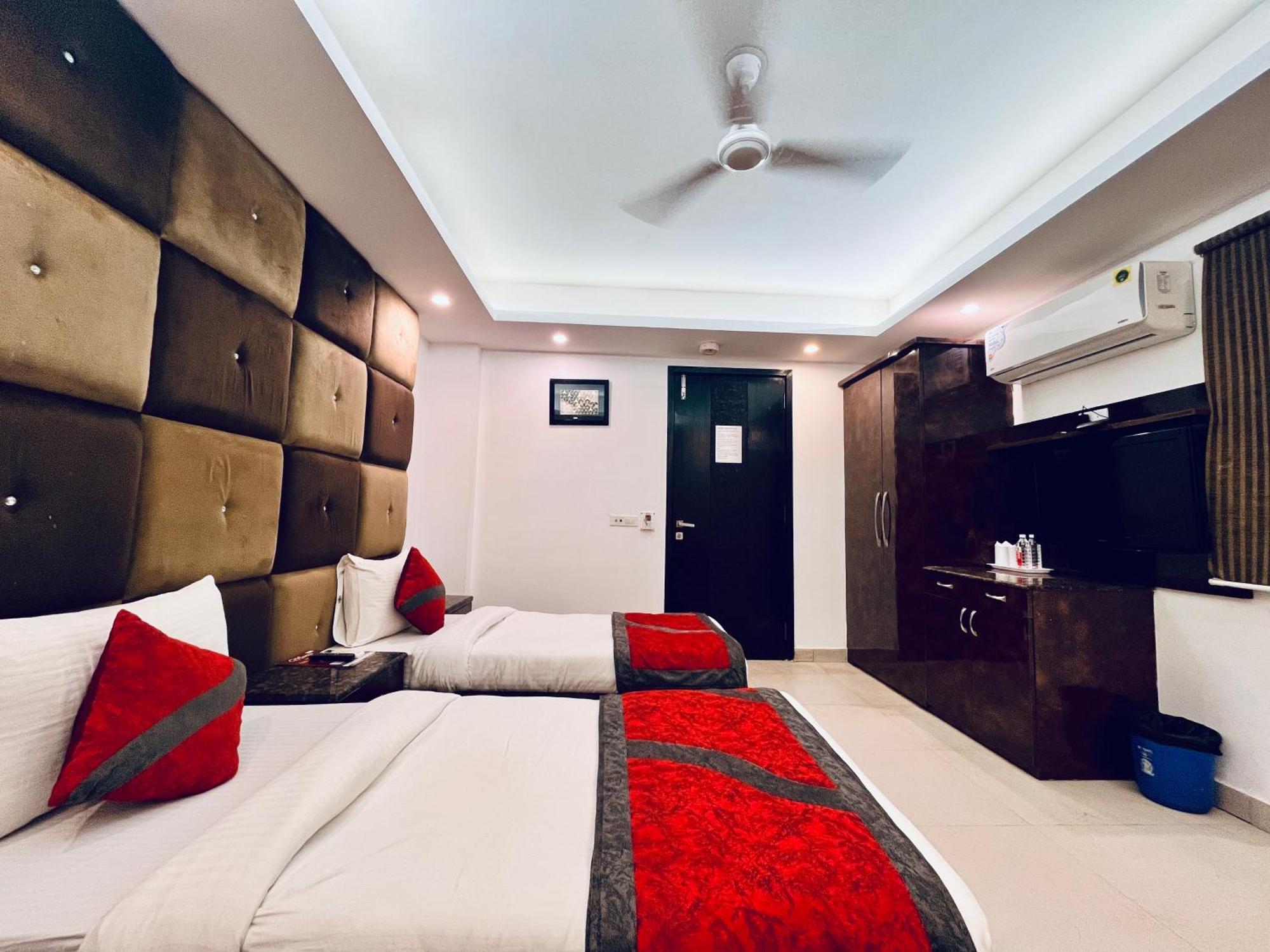 Hotel The Gold Inn - Karol Bagh Delhi Εξωτερικό φωτογραφία