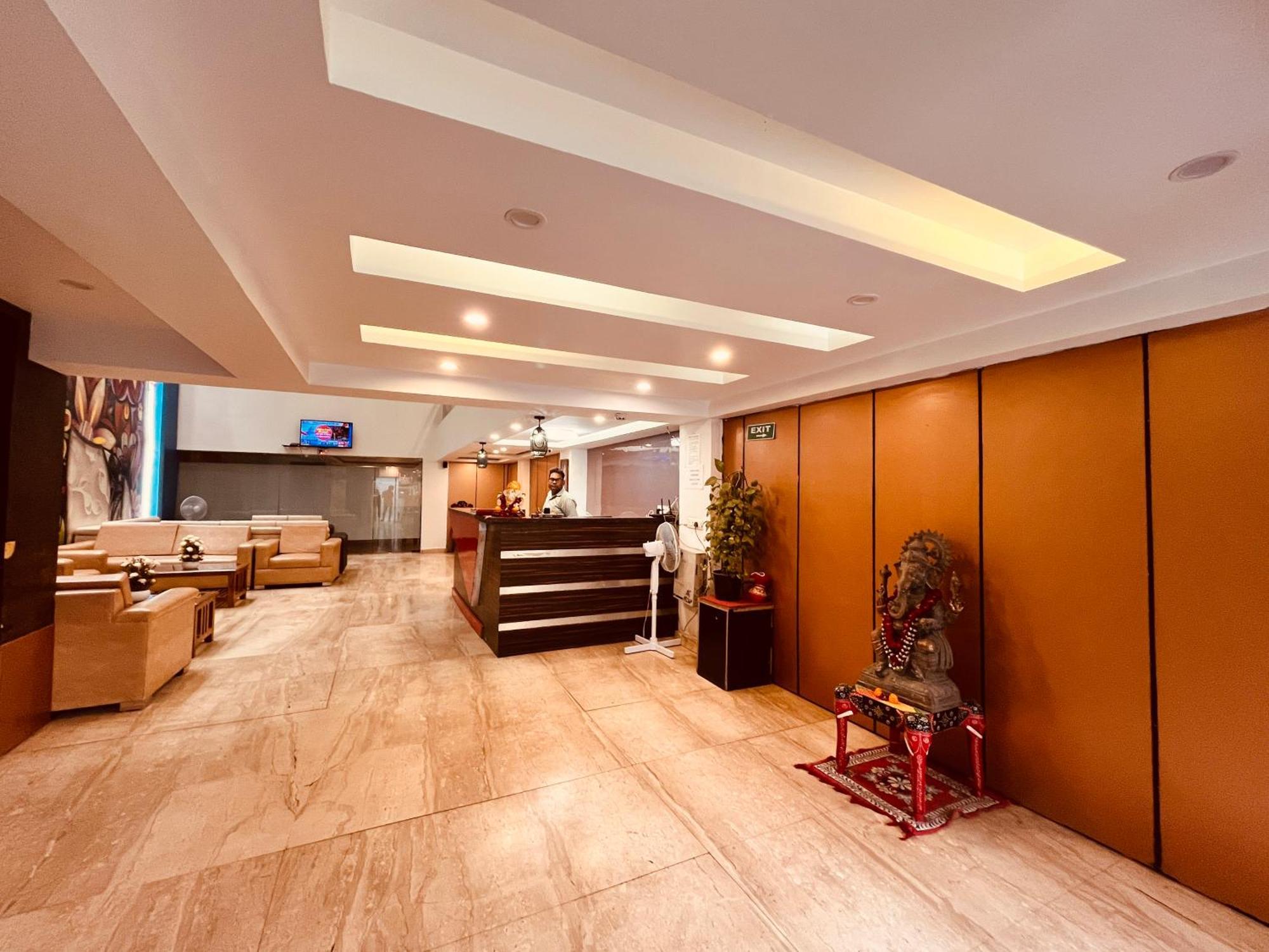 Hotel The Gold Inn - Karol Bagh Delhi Εξωτερικό φωτογραφία