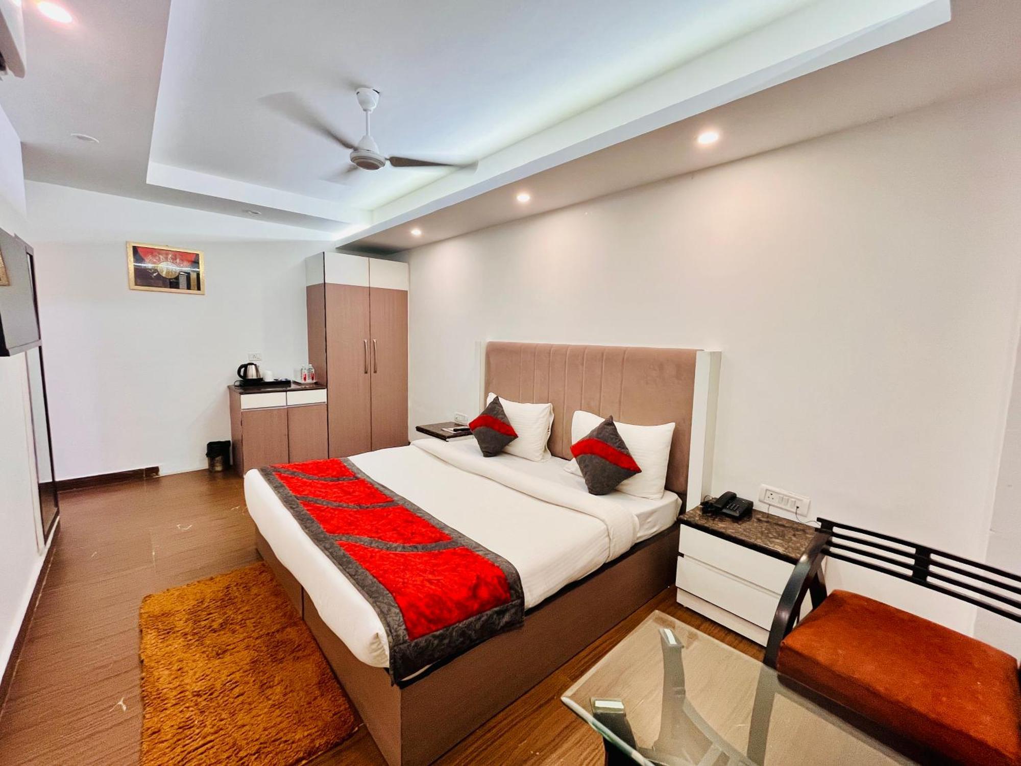 Hotel The Gold Inn - Karol Bagh Delhi Εξωτερικό φωτογραφία